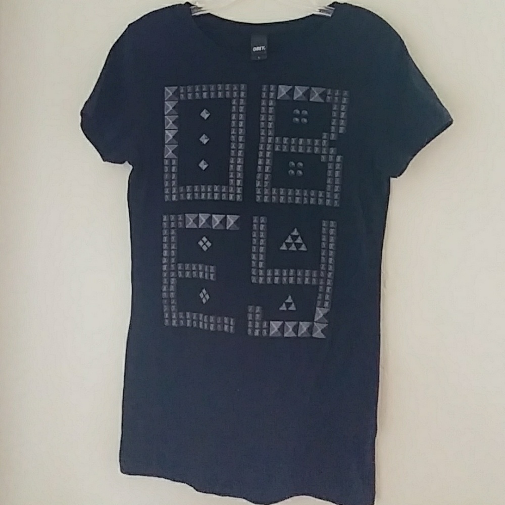 Obey T shirt